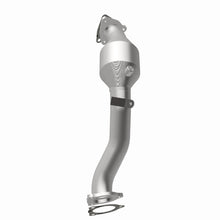 Load image into Gallery viewer, Magnaflow Catalytic Converter Direct Fit Magnaflow 11-15 Audi Q7 3.0L Direct Fit Converter