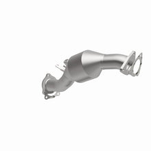 Load image into Gallery viewer, Magnaflow Catalytic Converter Direct Fit Magnaflow 11-15 Audi Q7 3.0L Direct Fit Converter