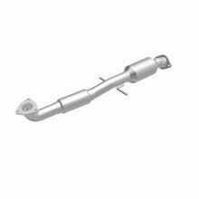 Load image into Gallery viewer, Magnaflow Catalytic Converter Direct Fit Magnaflow 12-13 Buick Verano 2.4L Direct Fit Converter