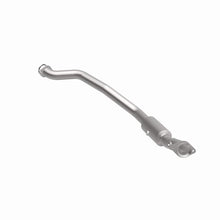 Load image into Gallery viewer, Magnaflow Catalytic Converter Direct Fit Magnaflow 12-17 Dodge Durango / 13-17 Jeep Grand Cherokee Direct Fit CARB Compliant Converter