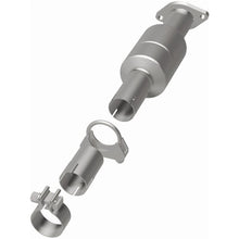 Load image into Gallery viewer, Magnaflow Catalytic Converter Direct Fit Magnaflow 12-17 Hyundai Accent 1.6L Direct Fit Converter