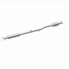 Load image into Gallery viewer, Magnaflow Catalytic Converter Direct Fit Magnaflow 14-15 Kia Sportage 2.4L Direct Fit Cat Converter
