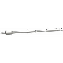 Load image into Gallery viewer, Magnaflow Catalytic Converter Direct Fit Magnaflow 14-15 Kia Sportage 2.4L Direct Fit Cat Converter
