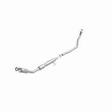 Load image into Gallery viewer, Magnaflow Catalytic Converter Direct Fit Magnaflow 14-15 Toyota Corolla 1.8L Direct Fit Converter