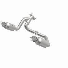 Load image into Gallery viewer, Magnaflow Catalytic Converter Direct Fit MagnaFlow 19-24 Ram 1500 5.7L OEM Grade Federal/EPA Compliant Direct-Fit Catalytic Converter
