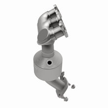 Load image into Gallery viewer, Magnaflow Catalytic Converter Direct Fit Magnaflow 2004 Lexus ES330 3.3L Direct Fit Converter