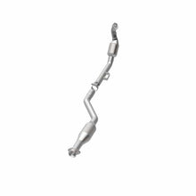 Load image into Gallery viewer, Magnaflow Catalytic Converter Direct Fit Magnaflow 2006 Mercedes-Benz CL500 5.0L Direct Fit Converter