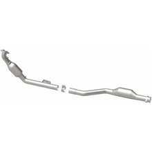 Load image into Gallery viewer, Magnaflow Catalytic Converter Direct Fit Magnaflow 2006 Mercedes-Benz CL500 5.0L Direct Fit Converter