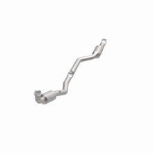 Load image into Gallery viewer, Magnaflow Catalytic Converter Direct Fit Magnaflow 2006 Mercedes-Benz SL500 5.0L Direct Fit Converter