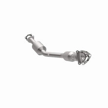 Load image into Gallery viewer, Magnaflow Catalytic Converter Direct Fit Magnaflow 2007 Saturn Vue 2.4L Direct Fit Converter