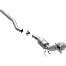 Load image into Gallery viewer, Magnaflow Catalytic Converter Direct Fit Magnaflow 2008 Volkswagen Passat 2.0L Direct Fit Converter