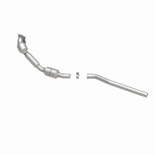Load image into Gallery viewer, Magnaflow Catalytic Converter Direct Fit Magnaflow 2008 Volkswagen Passat 2.0L Direct Fit Converter