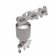 Load image into Gallery viewer, Magnaflow Catalytic Converter Direct Fit Magnaflow 2011 Lincoln MKT 3.7L Direct Fit Converter
