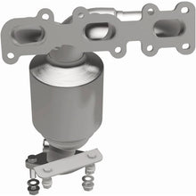 Load image into Gallery viewer, Magnaflow Catalytic Converter Direct Fit Magnaflow 2011 Lincoln MKT 3.7L Direct Fit Converter