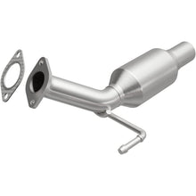 Load image into Gallery viewer, Magnaflow Catalytic Converter Direct Fit Magnaflow 2013 Buick Encore 1.4L Direct Fit Converter