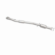 Load image into Gallery viewer, Magnaflow Catalytic Converter Direct Fit Magnaflow 2013 Chevrolet Malibu 2.5L Direct Fit Converter