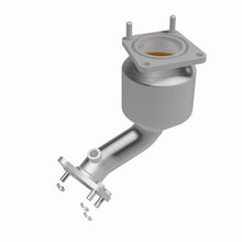 Load image into Gallery viewer, Magnaflow Catalytic Converter Direct Fit Magnaflow 2013 Nissan Pathfinder 3.5L Direct Fit Converter