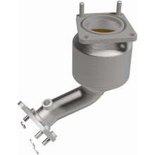 Load image into Gallery viewer, Magnaflow Catalytic Converter Direct Fit Magnaflow 2013 Nissan Pathfinder 3.5L Direct Fit Converter