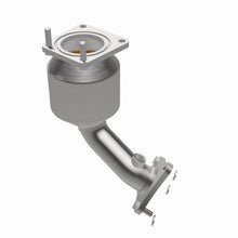 Load image into Gallery viewer, Magnaflow Catalytic Converter Direct Fit Magnaflow 2013 Nissan Pathfinder 3.5L Direct Fit Converter