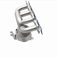 Load image into Gallery viewer, Magnaflow Catalytic Converter Direct Fit Magnaflow 2015 Kia Optima 2.4L Direct Fit Cat Converter