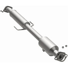 Load image into Gallery viewer, Magnaflow Catalytic Converter Direct Fit Magnaflow 2015 Kia Optima 2.4L Direct Fit Cat Converter (California Grade)