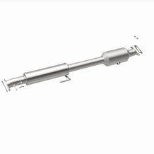 Load image into Gallery viewer, Magnaflow Catalytic Converter Direct Fit Magnaflow 2015 Kia Optima 2.4L Direct Fit Cat Converter (California Grade)