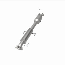 Load image into Gallery viewer, Magnaflow Catalytic Converter Direct Fit Magnaflow 2015 Kia Optima 2.4L Direct Fit Cat Converter (California Grade)