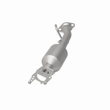 Load image into Gallery viewer, Magnaflow Catalytic Converter Direct Fit MagnaFlow California Converter Direct Fit 13-15 Nissan NV200 2.0L