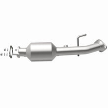 Load image into Gallery viewer, Magnaflow Catalytic Converter Direct Fit MagnaFlow California Converter Direct Fit 13-15 Nissan NV200 2.0L