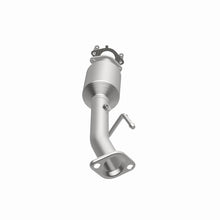 Load image into Gallery viewer, Magnaflow Catalytic Converter Direct Fit MagnaFlow California Converter Direct Fit 13-15 Nissan NV200 2.0L