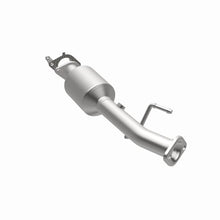 Load image into Gallery viewer, Magnaflow Catalytic Converter Direct Fit MagnaFlow California Converter Direct Fit 13-15 Nissan NV200 2.0L