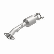 Load image into Gallery viewer, Magnaflow Catalytic Converter Direct Fit MagnaFlow California Converter Direct Fit 13-15 Nissan NV200 2.0L