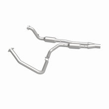 Load image into Gallery viewer, Magnaflow Catalytic Converter Direct Fit Magnaflow California Direct Fit Converter 05-07 Dodge Ram 2500 5.7L