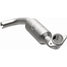 Load image into Gallery viewer, Magnaflow Catalytic Converter Direct Fit Magnaflow California Direct Fit Converter 07-08 Ford F-150 4.6L