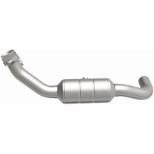 Load image into Gallery viewer, Magnaflow Catalytic Converter Direct Fit Magnaflow California Direct Fit Converter 07-08 Ford F-150 4.6L