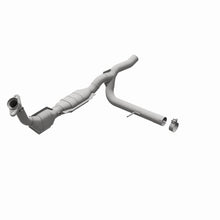 Load image into Gallery viewer, Magnaflow Catalytic Converter Direct Fit MagnaFlow Conv Direct Fit 2005 Ford F150 V8