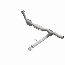 Load image into Gallery viewer, Magnaflow Catalytic Converter Direct Fit MagnaFlow Conv Direct Fit 2005 Ford F150 V8