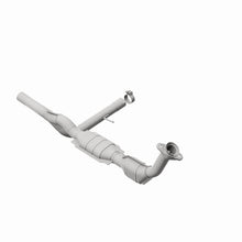 Load image into Gallery viewer, Magnaflow Catalytic Converter Direct Fit MagnaFlow Conv Direct Fit 2005 Ford F150 V8