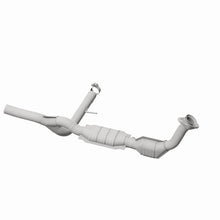 Load image into Gallery viewer, Magnaflow Catalytic Converter Direct Fit MagnaFlow Conv Direct Fit 2005 Ford F150 V8