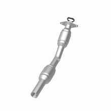 Load image into Gallery viewer, Magnaflow Catalytic Converter Direct Fit MagnaFlow Conv Direct Fit Converter 05-08 Toyota Corolla 1.8L