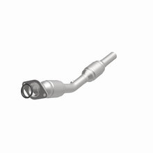 Load image into Gallery viewer, Magnaflow Catalytic Converter Direct Fit MagnaFlow Conv Direct Fit Converter 05-08 Toyota Corolla 1.8L