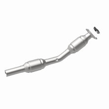 Load image into Gallery viewer, Magnaflow Catalytic Converter Direct Fit MagnaFlow Conv Direct Fit Converter 05-08 Toyota Corolla 1.8L