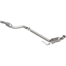 Load image into Gallery viewer, Magnaflow Catalytic Converter Direct Fit MagnaFlow DF Conv 13-14 Mercedes-Benz GLK350 3.5L
