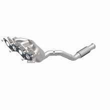 Load image into Gallery viewer, Magnaflow Catalytic Converter Direct Fit MagnaFlow DF Conv 2018-2021 Ford EcoSport Single Manifold 2L