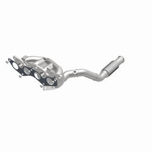 Load image into Gallery viewer, Magnaflow Catalytic Converter Direct Fit MagnaFlow DF Conv 2018-2021 Ford EcoSport Single Manifold 2L