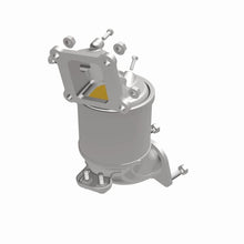 Load image into Gallery viewer, Magnaflow Catalytic Converter Direct Fit MagnaFlow DF Conv 21-22 Kia Sorento 2.5L OEM