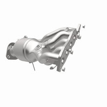 Load image into Gallery viewer, Magnaflow Catalytic Converter Direct Fit MagnaFlow DF Conv 21-22 Toyota Corolla 2.0L OEM