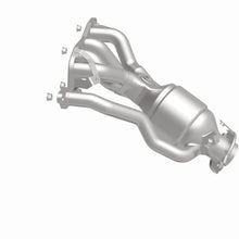 Load image into Gallery viewer, Magnaflow Catalytic Converter Direct Fit MagnaFlow DF Conv 21-22 Toyota Corolla 2.0L OEM
