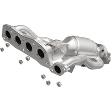 Load image into Gallery viewer, Magnaflow Catalytic Converter Direct Fit MagnaFlow DF Conv 21-22 Toyota Corolla 2.0L OEM
