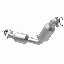 Load image into Gallery viewer, Magnaflow Catalytic Converter Direct Fit MagnaFlow DF Conv 22-24 Tundra 3.4 Right OEM